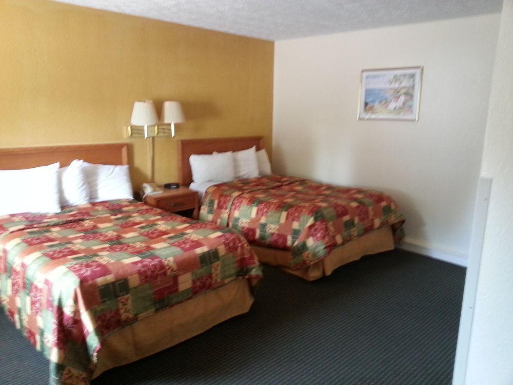 Budget Host Inn Sandusky Exterior foto